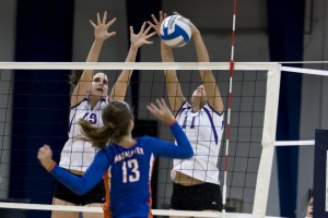 <p>SLIDESHOW: Chief Photographer Josh Kleven caught all the game's action. (Josh Kleven/TommieMedia)</p>