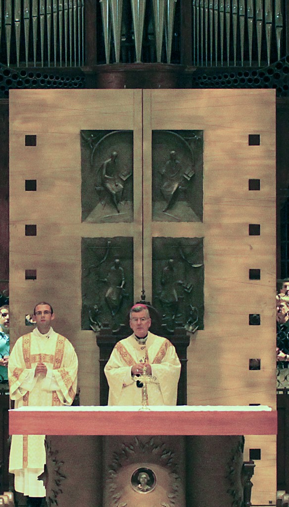 100929_bishop_03 100929_bishop_03