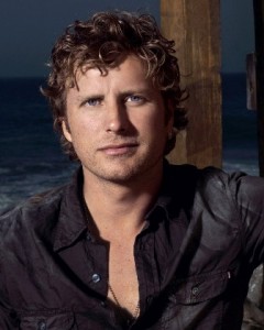 Country singer Dierks Bentley will perform at this year's fall concert.