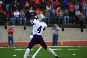 <p>Sophomore Fritz Waldvogel, the best return man in D-III, gave Monmouth fits as the wide receiver returned a first half kickoff 70 yards. (John Kruger/TommieMedia)</p>