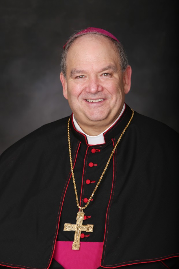 Archbishop-Hebda-official-portrait_May-2016