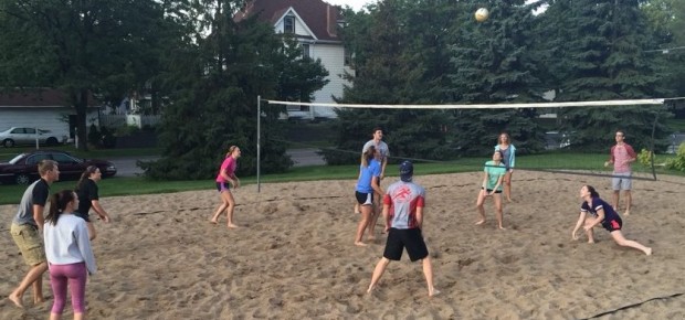 First-year members of the Business for the Common Good living-learning community play sand volleyball on campus on Sept. 1. Resident Adviser Michelle Wise said that the students "are already really clicking." (Michelle Wise/ Submitted photo) 