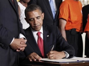 <p>President Obama signing the bill that saves students from rising loan interest rates (Photo courtesy of Pablo Martinez Monsivais/Associated Press) </p> 