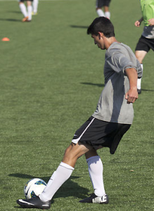 Forward Nick Rapisarda controls the ball in practice during a team drill. Rapisarda and the men's soccer team defeated Lake Forest (Ill.) 2-1 Sunday.  