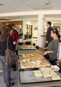 <p>STAR handed out subs and tortilla wraps in the Murray-Herrick center. (Kristi Battarbee/TommieMedia)</p>