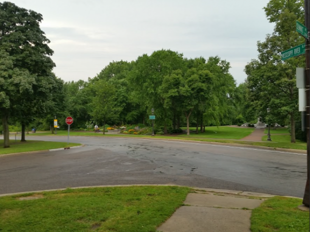 Two shootings occurred at the Monument Park at the Intersection of Summit Avenue and Mississippi Boulevard on July 31 and Aug. 2. Saint Paul Police hosted a public forum at St. Thomas to discuss those events on Aug. 6. (Simeon Lancaster/ TommieMedia) 